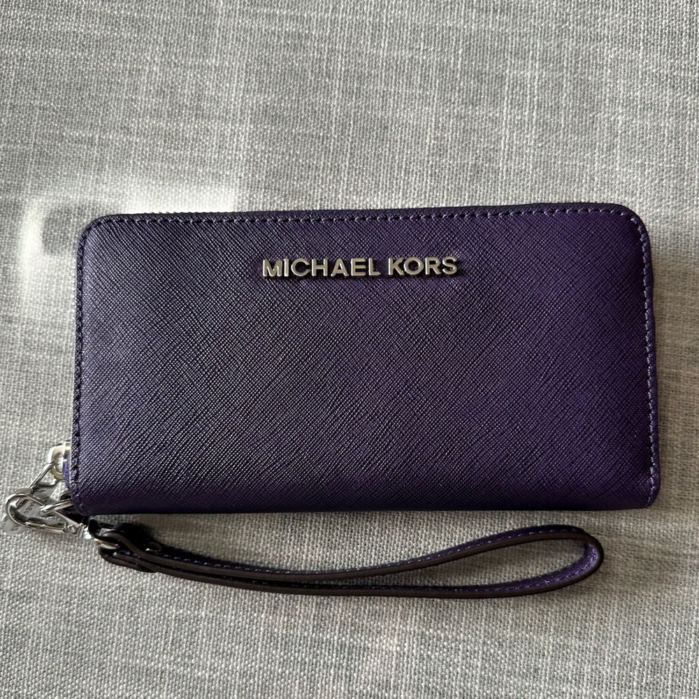 Michael Kors Saffiano Leather Zip Wallet – Deep Purple | Never Used!